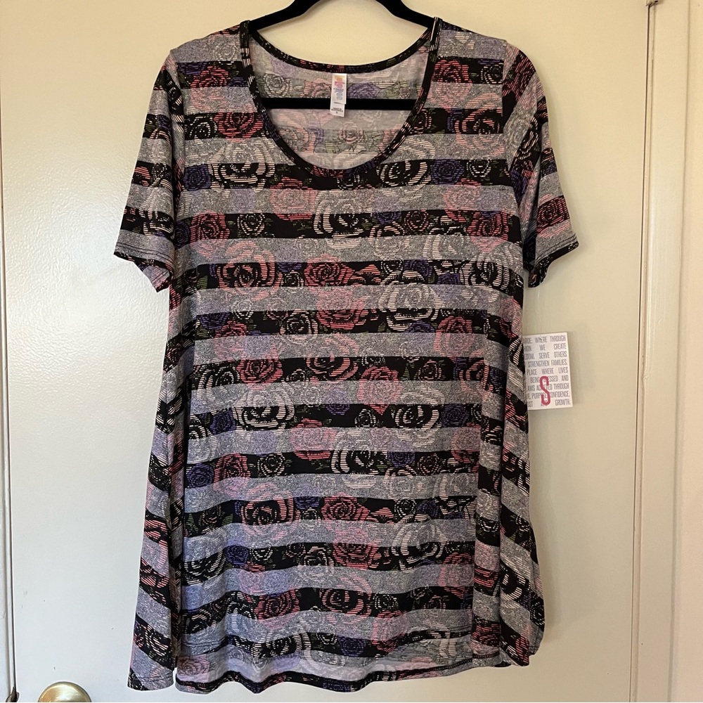 LuLaRoe Perfect T Tunic Top Floral‎ Striped Short Sleeve Womens NEW Small Roses